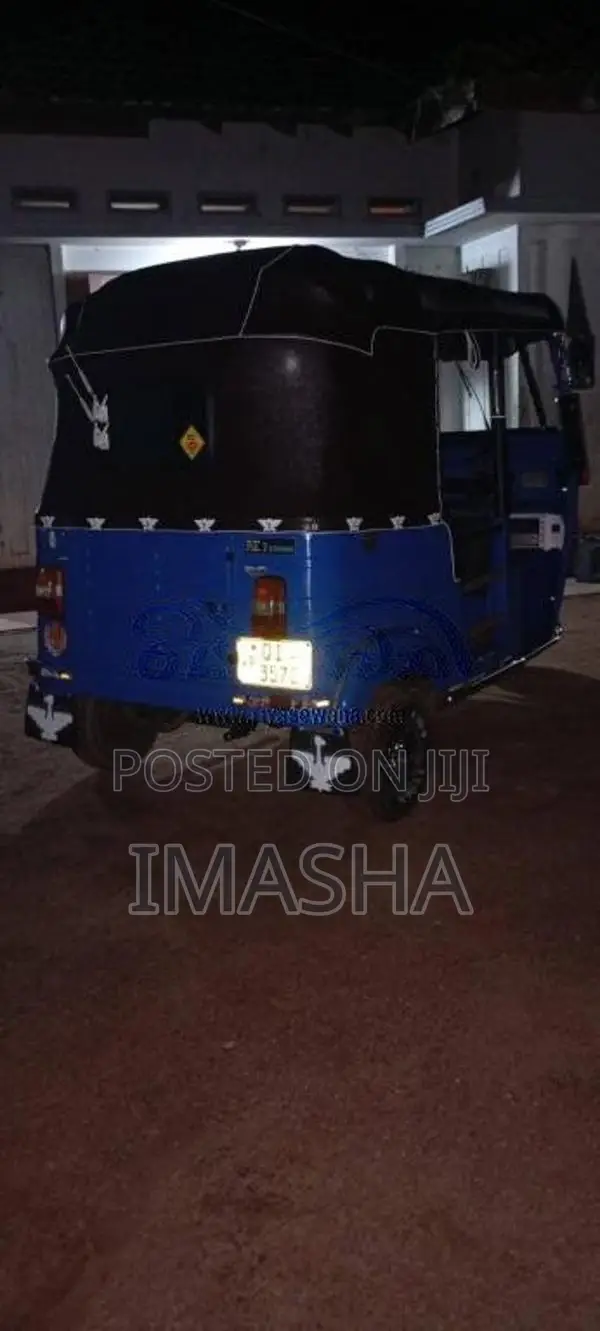 Bajaj 2 stroke 2006 Three Wheel (Used)