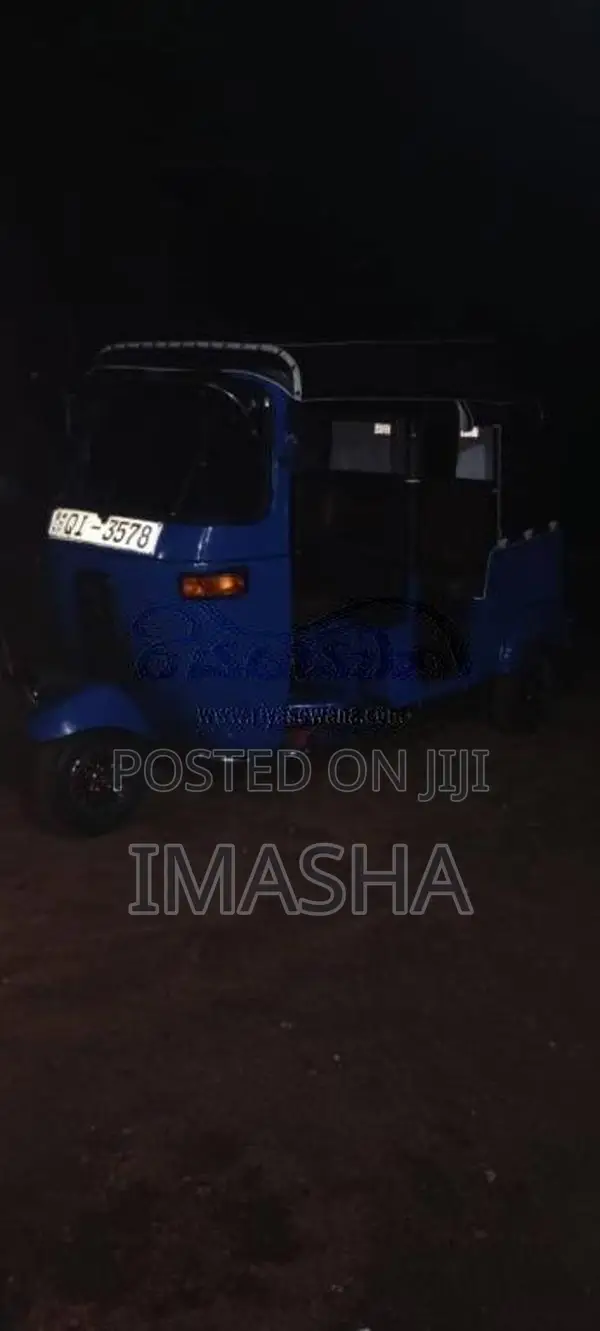 Bajaj 2 stroke 2006 Three Wheel (Used)