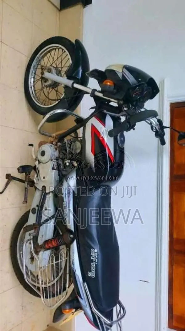 Bajaj CT-100 2012 Motorbike (Used)