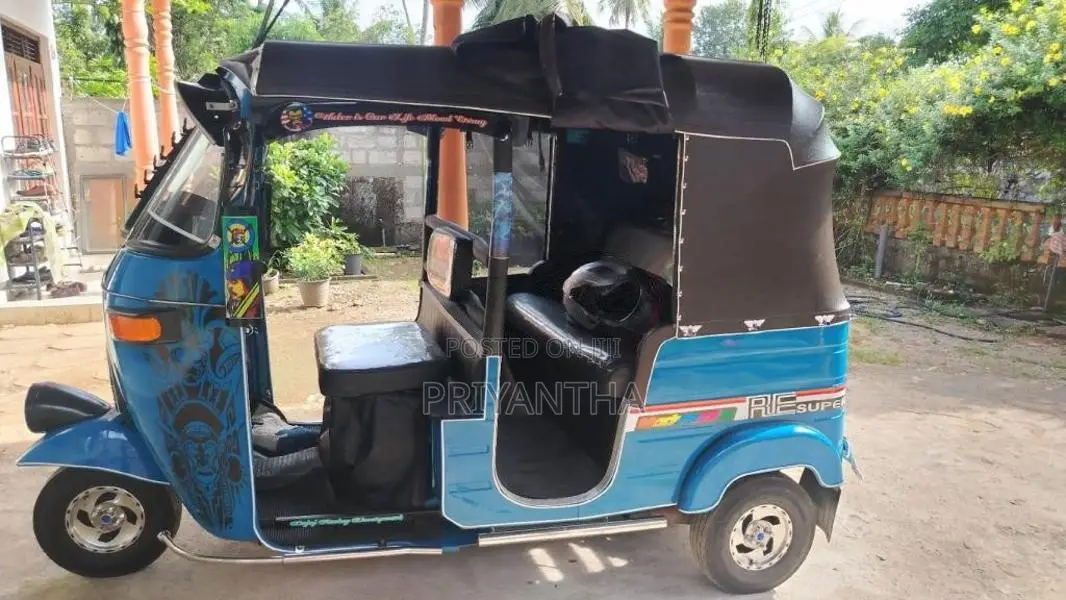Bajaj 4 Stroke 2008 Three Wheel (Used)