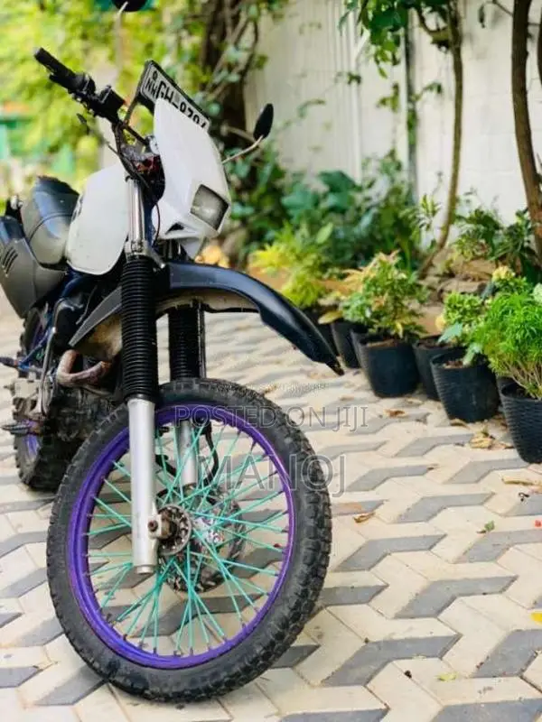 Suzuki Sx 2001 Motorbike (Used)