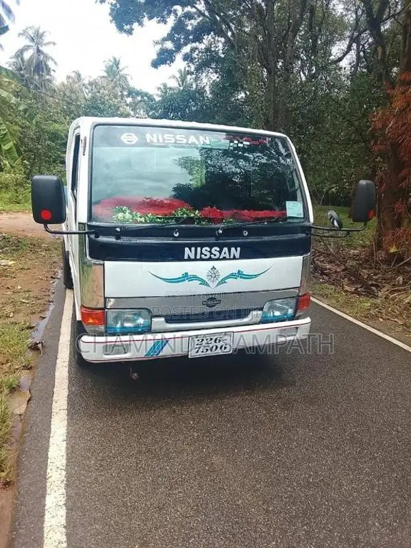 Nissan Atlas 1992 Lorry (Used)