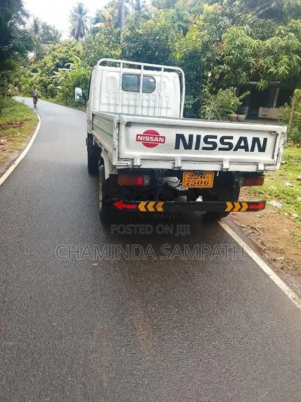 Nissan Atlas 1992 Lorry (Used)