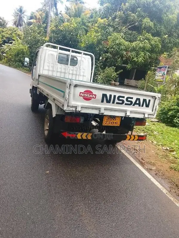 Nissan Atlas 1992 Lorry (Used)