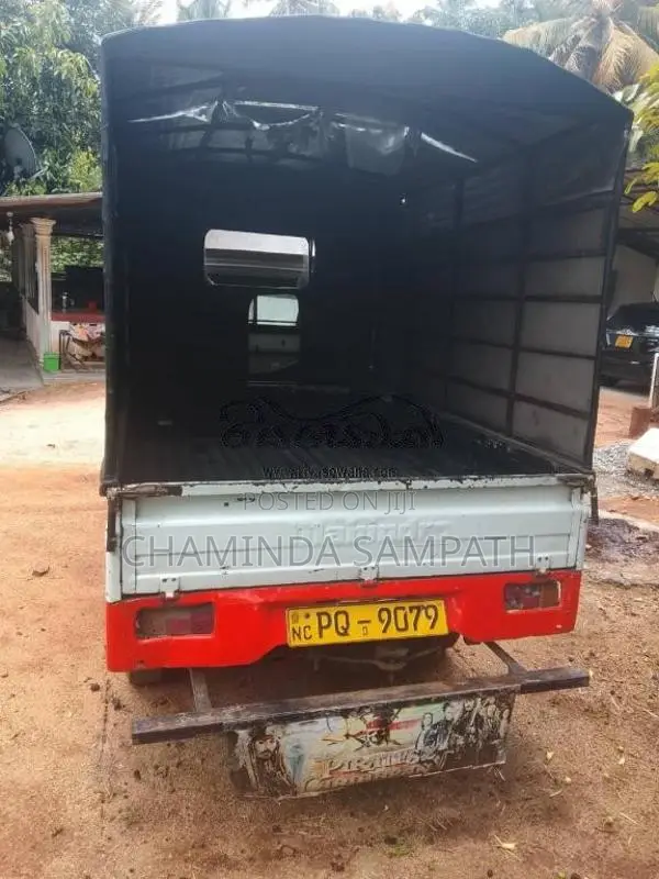 Mahindra Maxximo 2011 Lorry (Used)