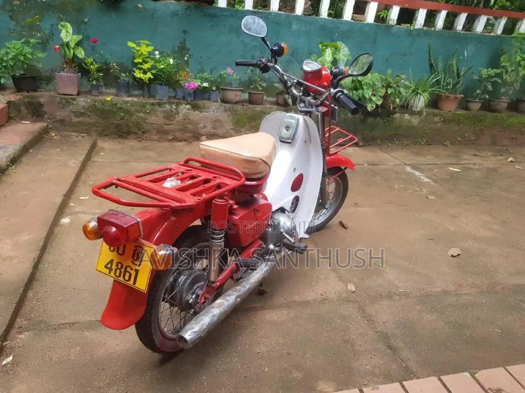 Honda MD 90 1988 Motorbike (Used)