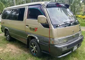 Nissan Caravan 1994 Van (Used)
