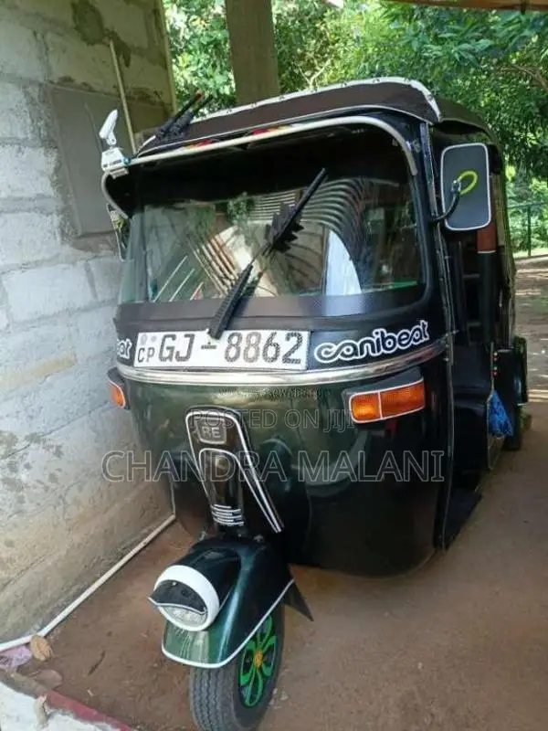 Bajaj 2 Stroke 2001 Three Wheel (Used)