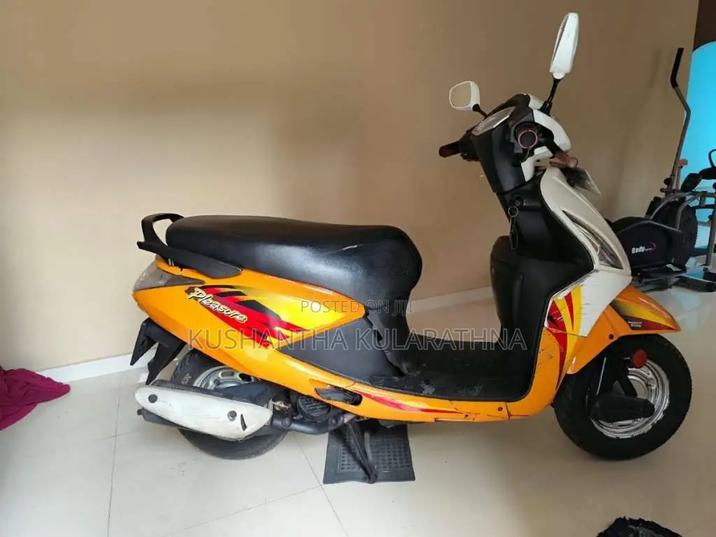Hero Pleasure 2015 Motorbike (Used)