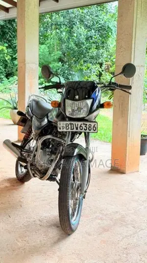 Bajaj CT-100 2016 Motorbike (Used)