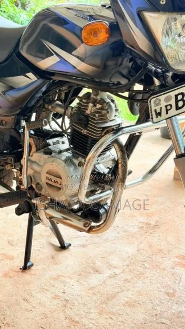 Bajaj CT-100 2016 Motorbike (Used)