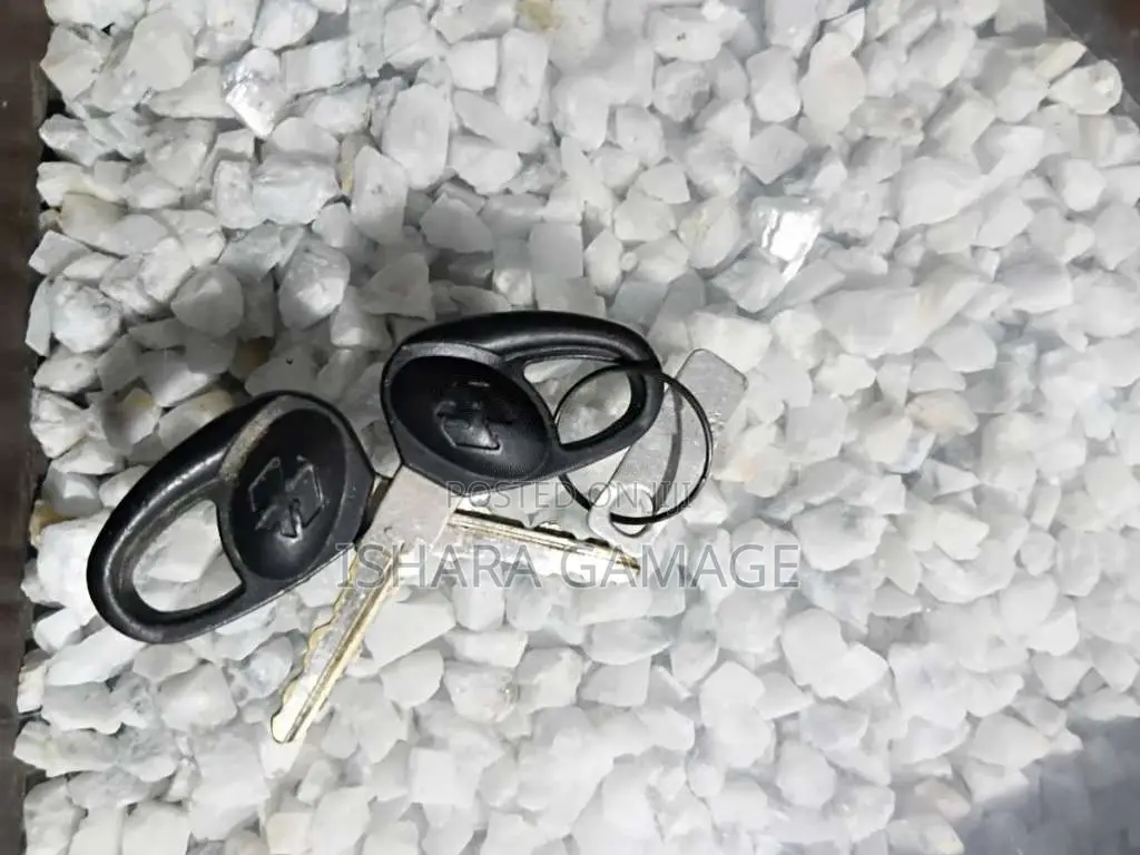 Bajaj CT-100 2016 Motorbike (Used)