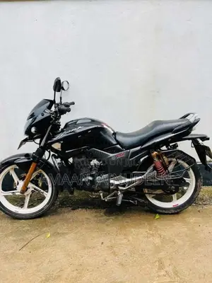 Hero-Honda Hunk 2011 Motorbike (Used)