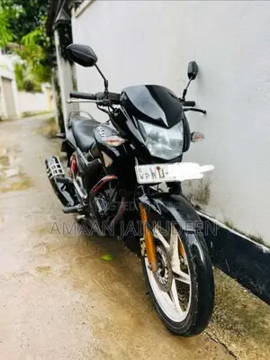 Hero-Honda Hunk 2011 Motorbike (Used)