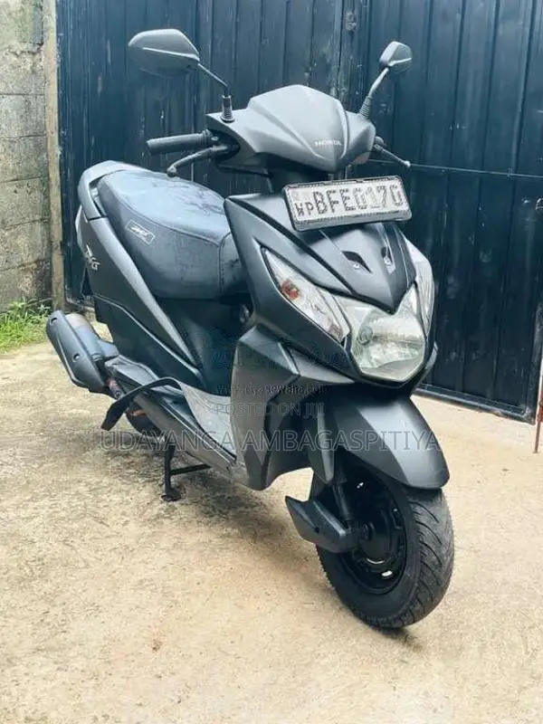 Honda Dio 2017 Motorbike (Used)