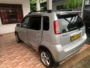 Suzuki Swift 2000 Car (Used)