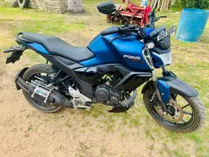 Yamaha Fz V4 2025 Motorbike (Used)