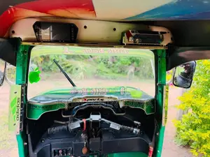 Bajaj RE 205 2016 Three Wheel (Used)