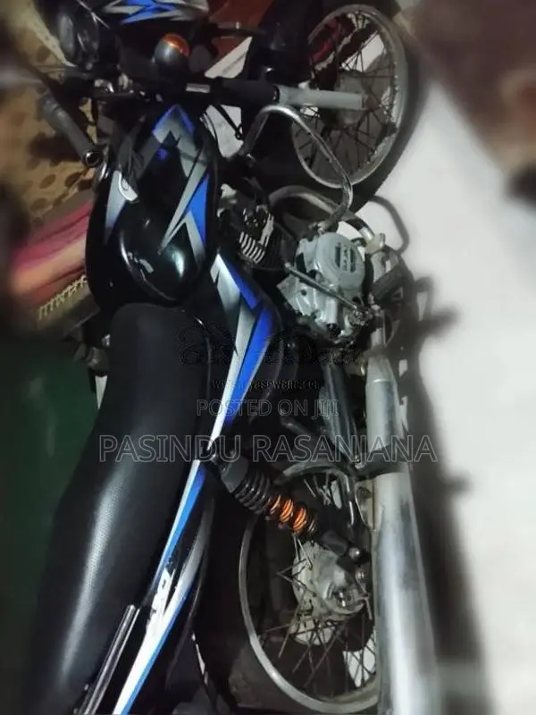 Bajaj CT-100 2015 Motorbike (Used)
