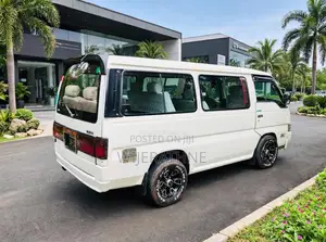Nissan Caravan VRE 24 1994 Van (Used)