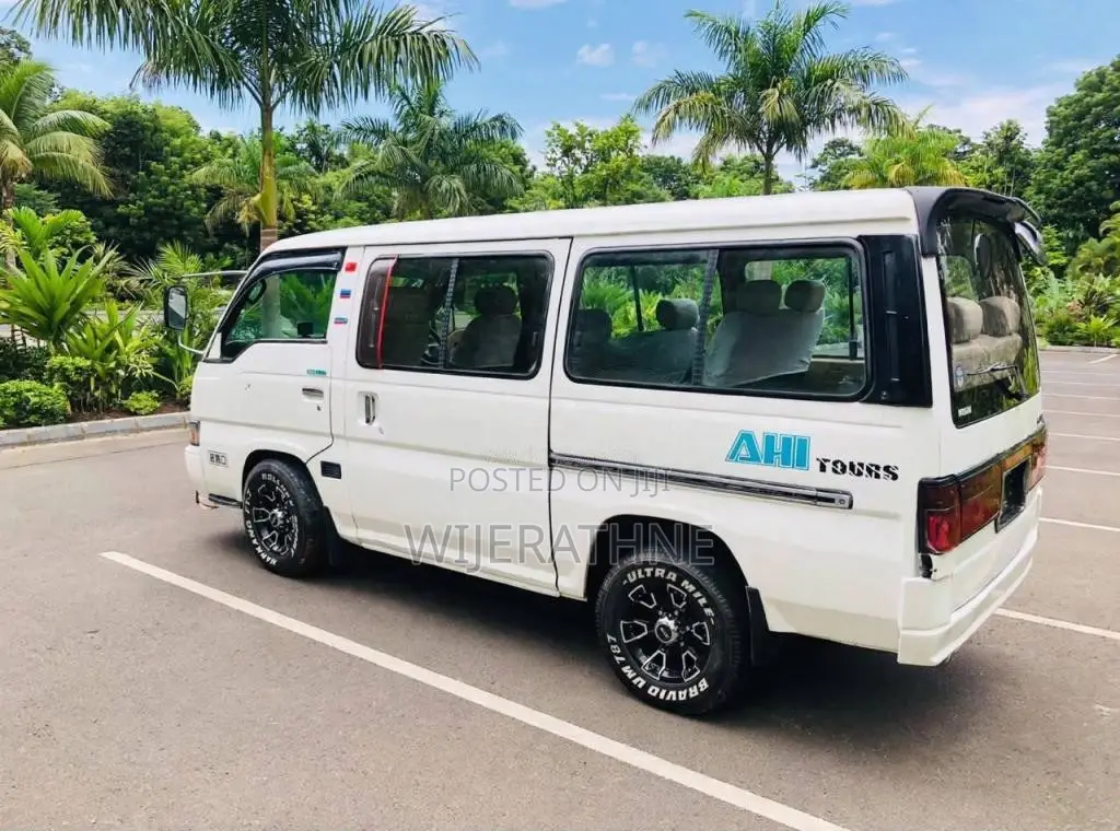 Nissan Caravan VRE 24 1994 Van (Used)