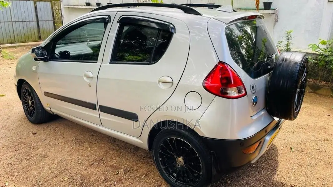 Micro Panda Cross 2013 Car (Used)