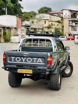 Toyota LN107 1991 SUV (Used)