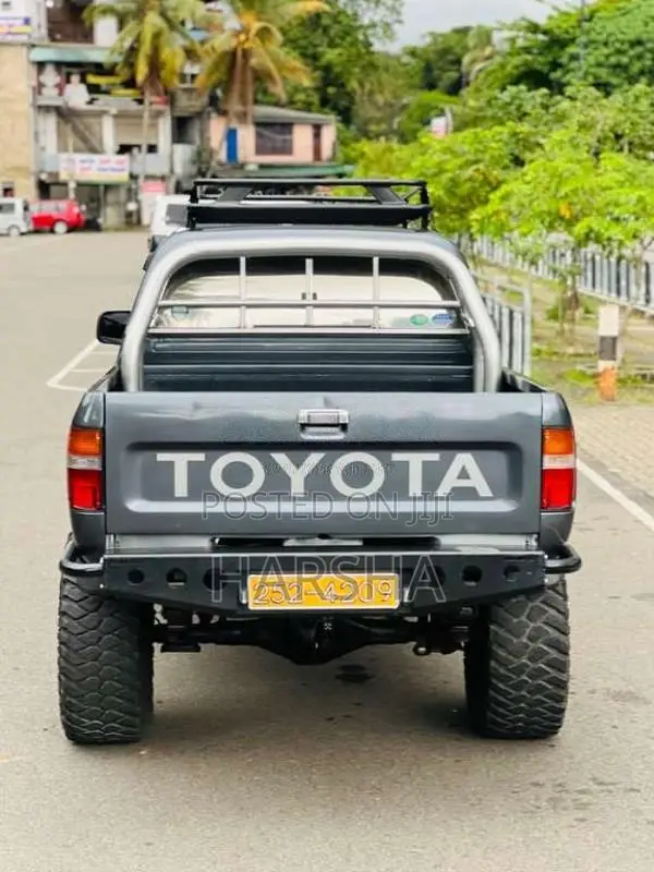 Toyota LN107 1991 SUV (Used)