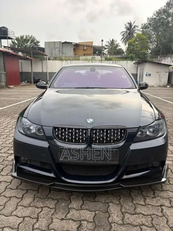 BMW 320i 2007 Car (Used)