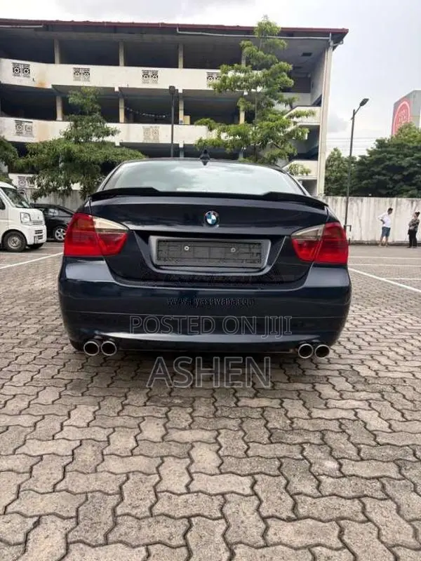 BMW 320i 2007 Car (Used)