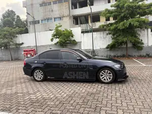 BMW 320i 2007 Car (Used)