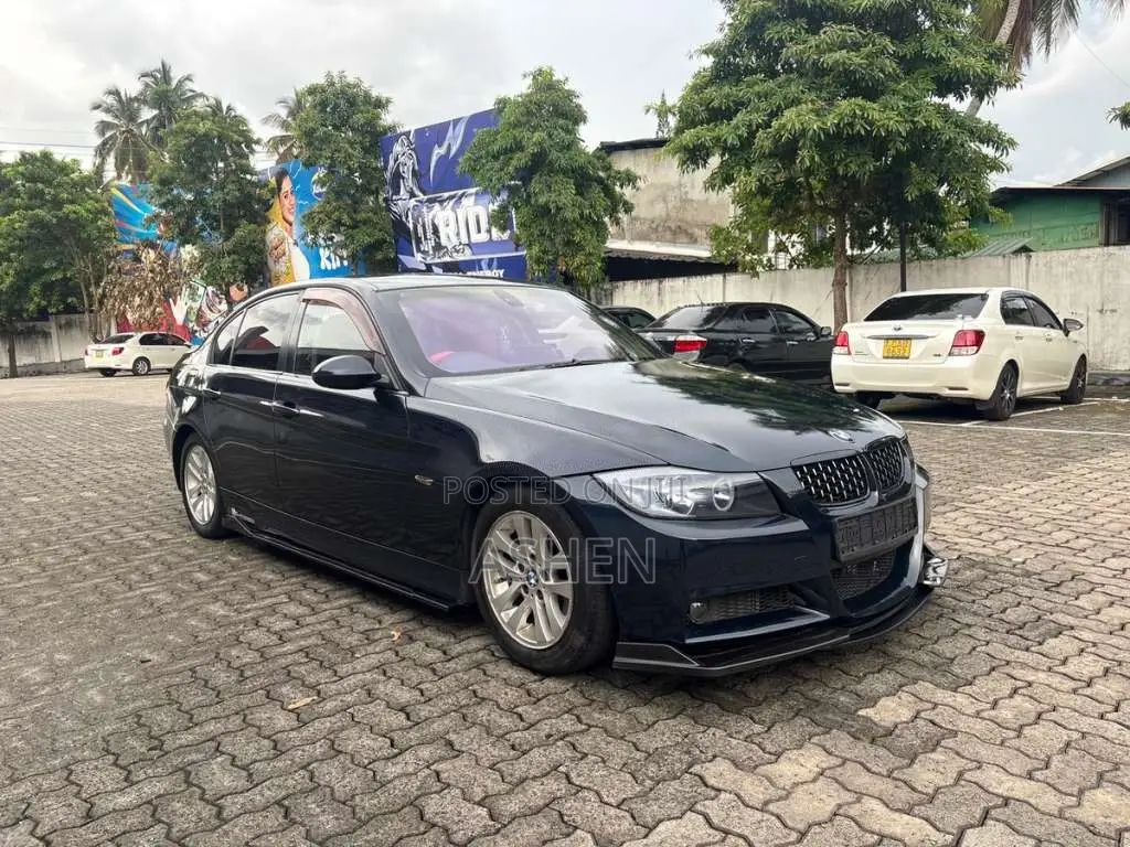 BMW 320i 2007 Car (Used)