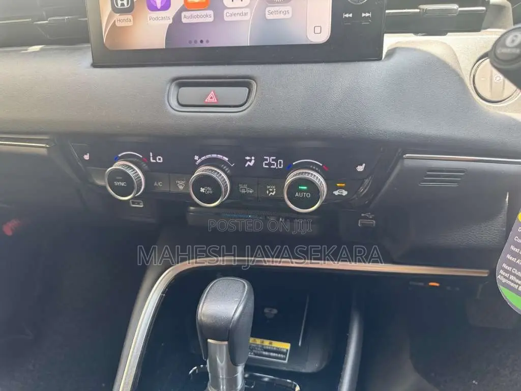 Honda Vezel Z Premium 2023 SUV (Used)
