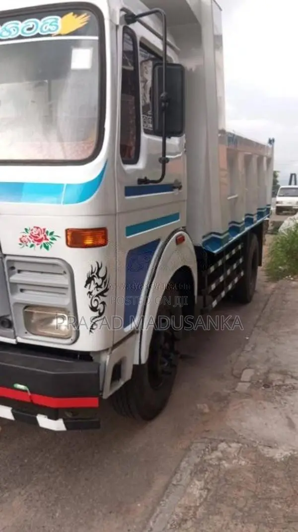 Tata 1615 2012 Lorry (Used)