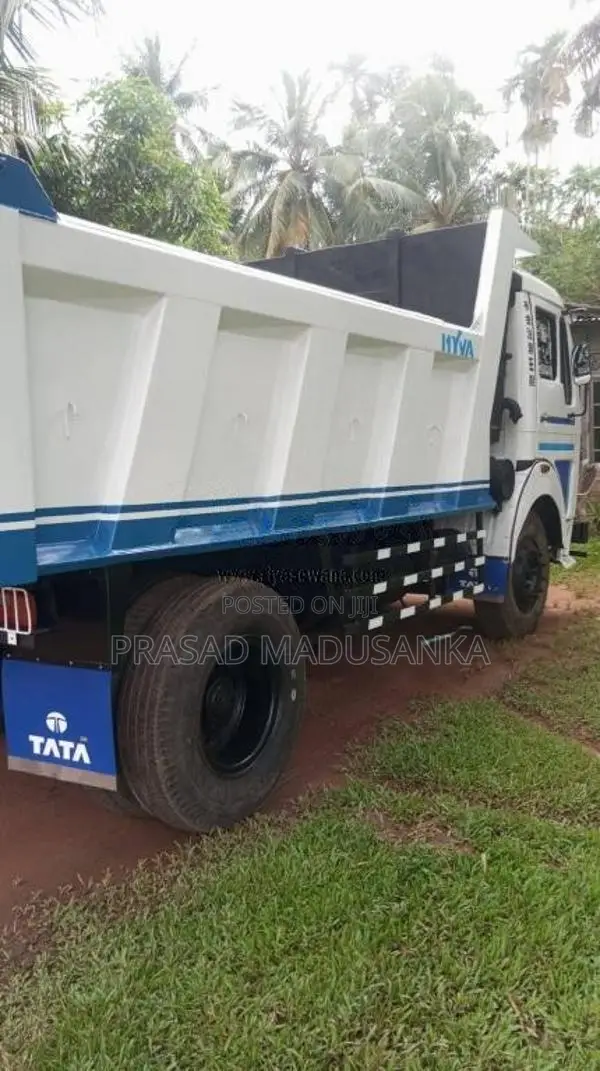Tata 1615 2012 Lorry (Used)