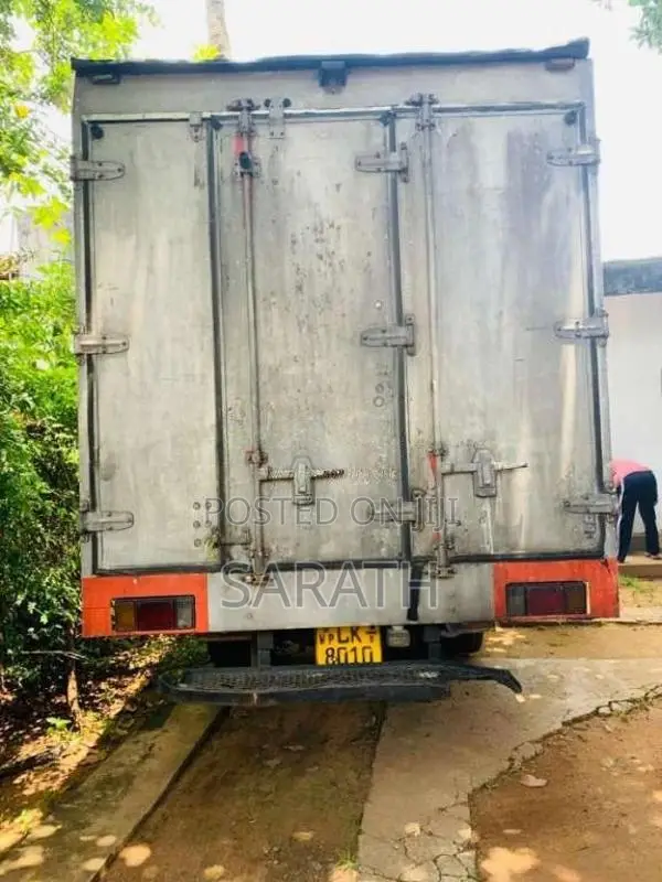 Isuzu Isuzu 2006 Lorry (Used)