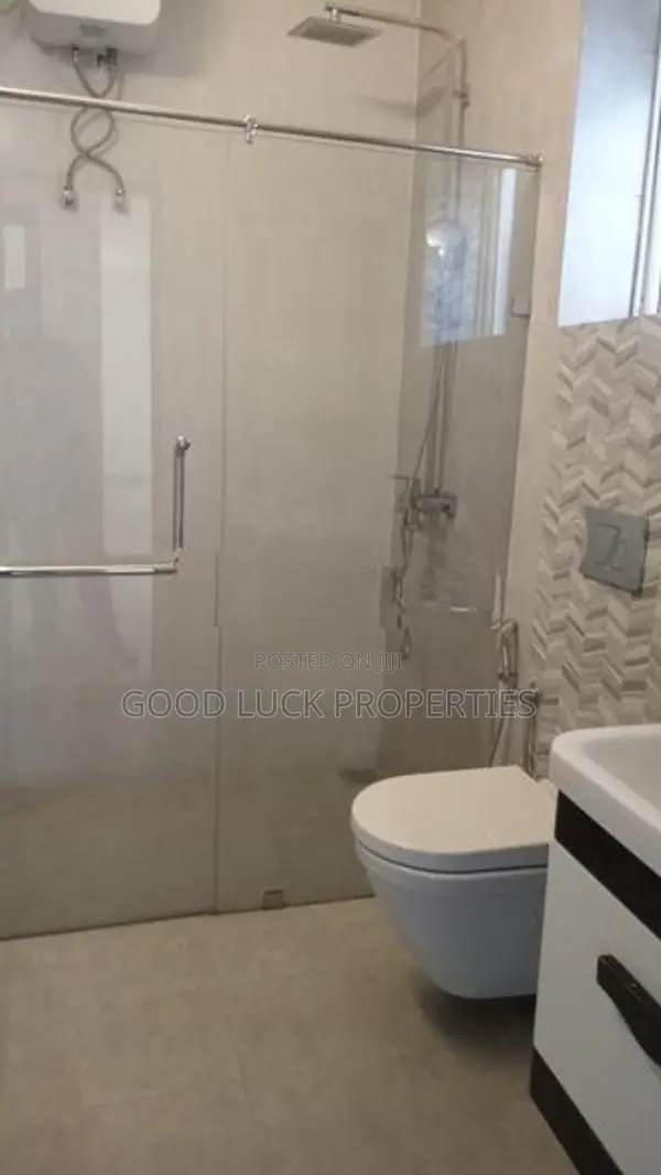 Semi Luxury Apartment For Rent In Colombo 5 ( SA4260)