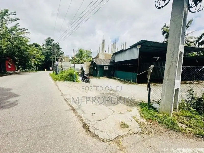( YS-1238) Valuable Commercial Bare Land Sale In Battaramulla