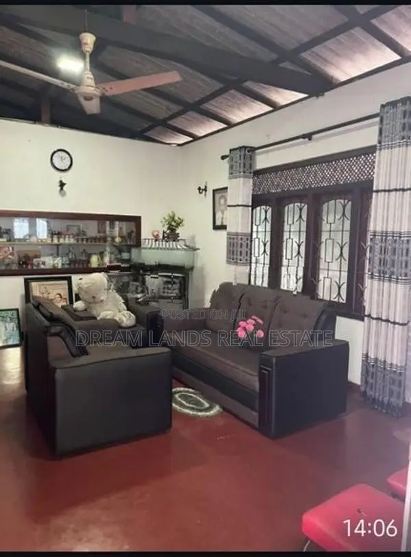 Kadawata Mawaramandiya Stand Alone House for Rent ( R - 833 )