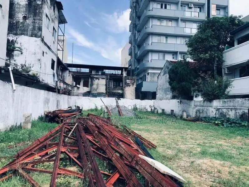 Land For Sale in W.A.Silva Mawatha Wellawathe Colombo.06