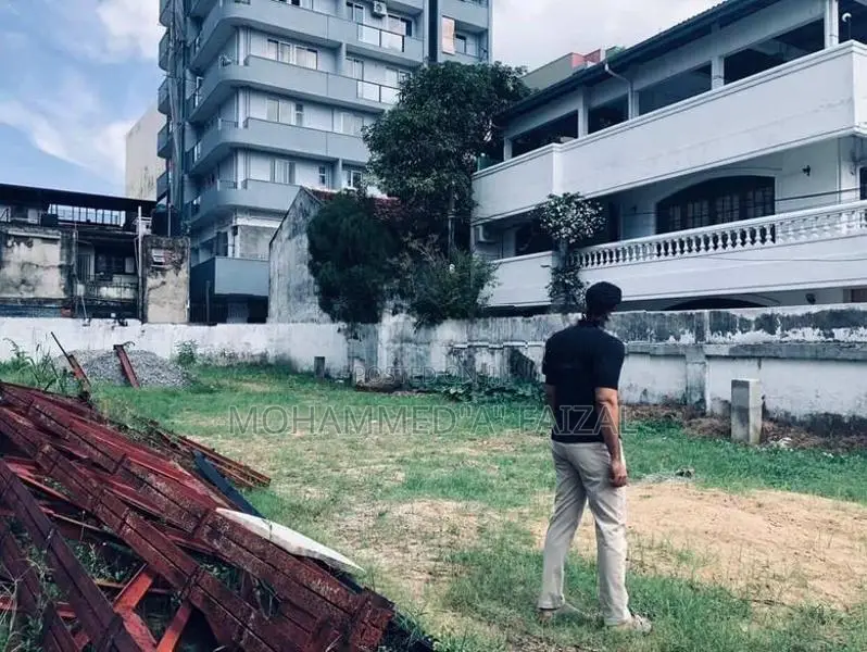 Land For Sale in W.A.Silva Mawatha Wellawathe Colombo.06
