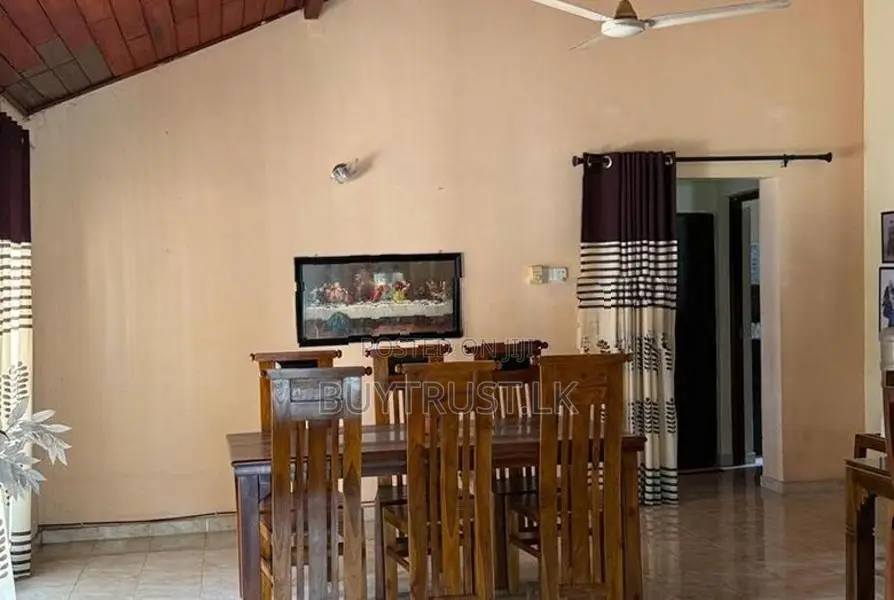 House for sale in Ja ela