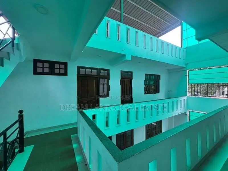 3rd floor unit on rent mount laviniya