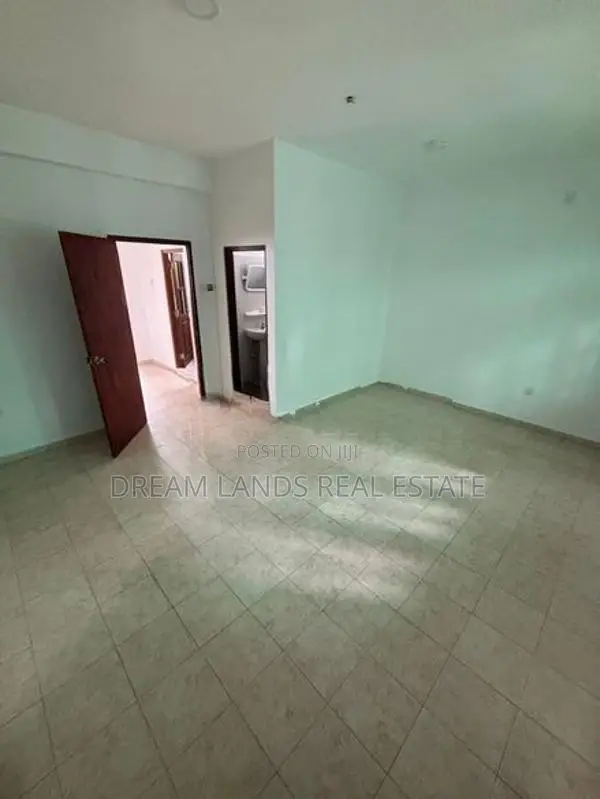 3rd floor unit on rent mount laviniya