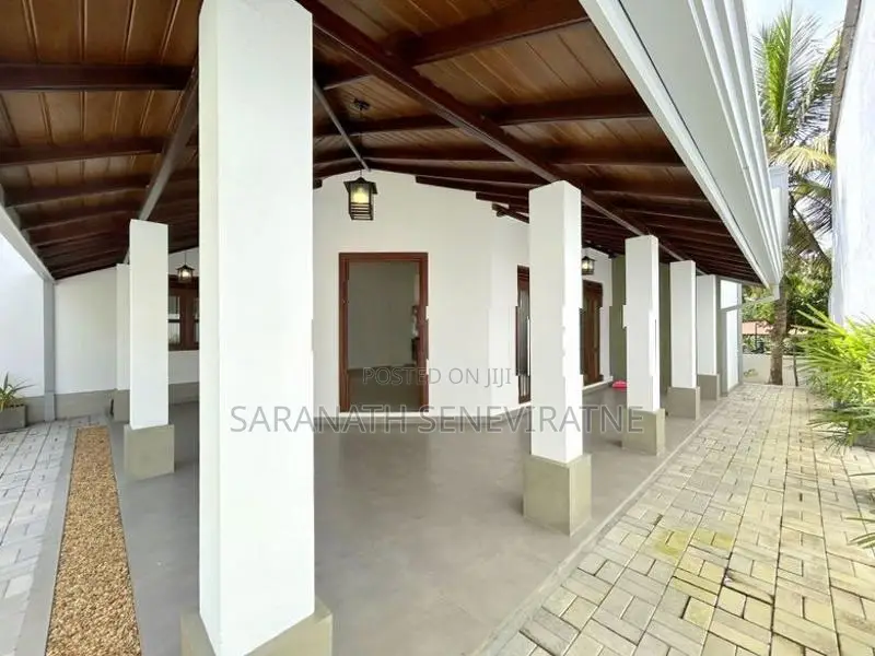 100% Renovated House Under Perfect Architectural Supervision Piliyanda