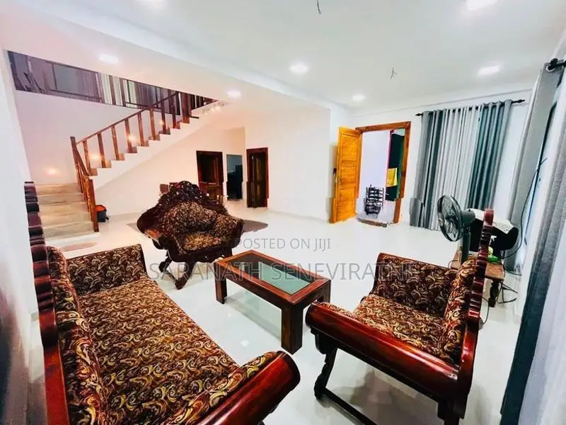3 Storied House With 5 Bedrooms For Sale in Malabe