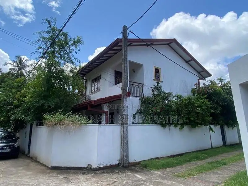 Solid 2 Storied House From Kesbewa Piliyandala