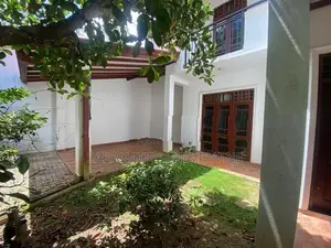 Solid 2 Storied House From Kesbewa Piliyandala
