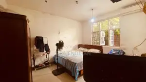 two Units house for sale in Mount lavinia