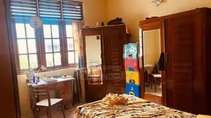 two Units house for sale in Mount lavinia